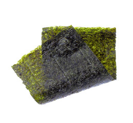 dried seaweed Isolated on white background © pairoj