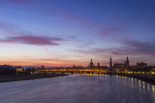 Dresden vor Sonnenaufgang