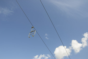 719 - chair lift in summer
