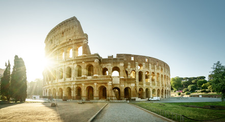 Obraz na płótnie Canvas Colosseum in Rome and morning sun, Italy