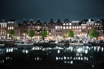 Fototapeta na wymiar night view of Amsterdam, Holland