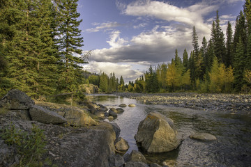 Fototapeta na wymiar Clark's Fork of The Yelowstone River in Fall