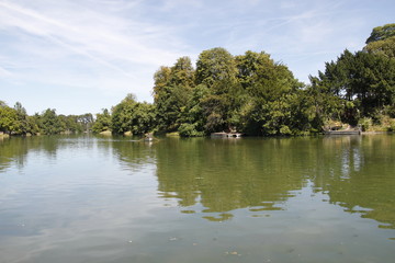 Lac inférieur du Bois de Boulogne à Paris