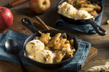 Homemade Sauteed Cinnamon Sugar Apples