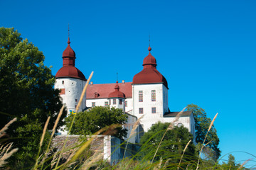 Lacko Slott, Sweden