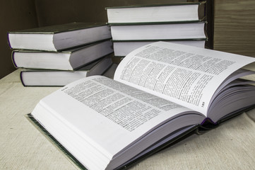 książka - czas na relaks,  Composition with hardcover books © Krzysztof Matloch
