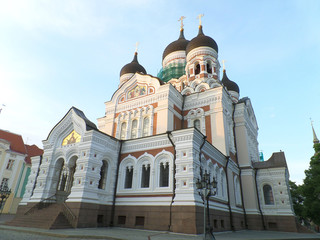 Fototapeta na wymiar Stunning Orthodox Church in Tallinn, Estonia 