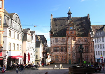 Marburg, Hessen, Marktplatz mit Rathaus,