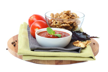 Georgian sauce with tomatoes and nuts