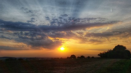 Sonnenuntergang auf dem Land