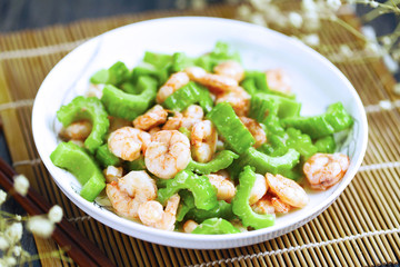 fried shrimps with bitter gourd