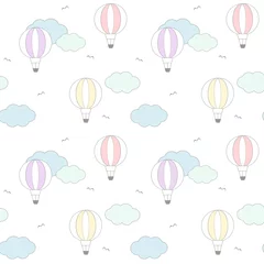 Photo sur Plexiglas Montgolfière Ballon à air coloré de dessin animé mignon dans le ciel illustration de fond vectorielle continue