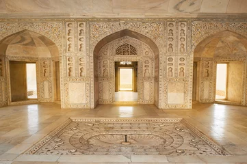 Keuken spatwand met foto Rode Fort gelegen in Agra, India. © jura_taranik