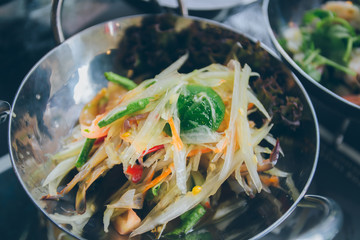papaya salad with horse crab