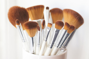 Makeup brushes - Horizontal