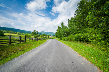 Country road in the rural Shenandoah Valley, Virginia.