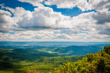 View of the Shenandoah Valley and Appalachian Mountains from the