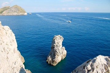 Punta Campanella in Penisola Sorrentina - Costiera Amalfitana