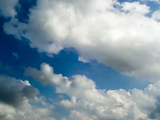 Obraz premium Cloud and the blue sky