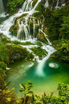 Plitivice Lake, Croatia © ChanBad
