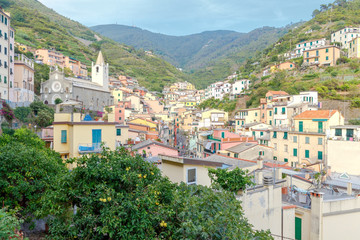Fototapeta na wymiar Riomaggiore. Italian village on the coast.
