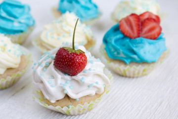 Cupcakes with strawberry