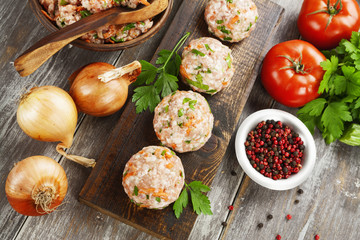 Raw meatballs with herbs