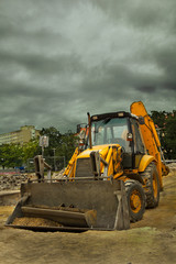 Koparka na budowie © duncaen