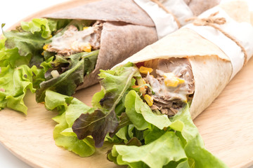wrap salad roll with tuna corn salad