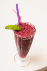 Berry cocktail with lime