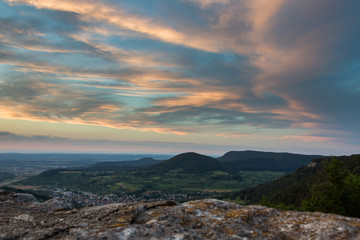 Sonnenuntergang am Rande der Schwäbischen Alb