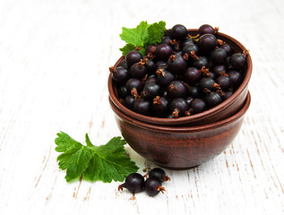 bowl with black currant