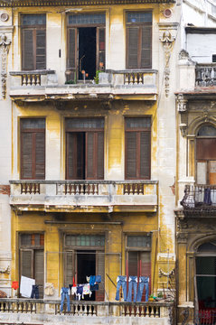 colonial building in Havana