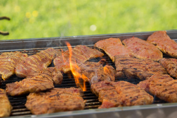 Steaks auf dem Grill
