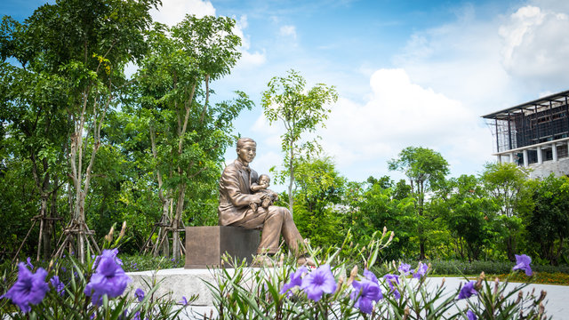 Monument Of Prince Mahidol Adulyadej At Mahidol University , Thailand.