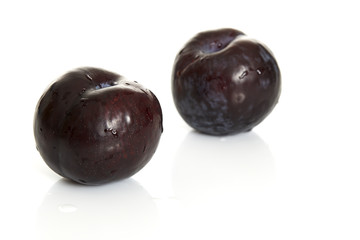 black plums
