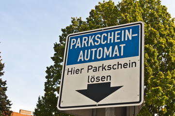 Schild - Parkscheinautomat, hier Parkschein lösen