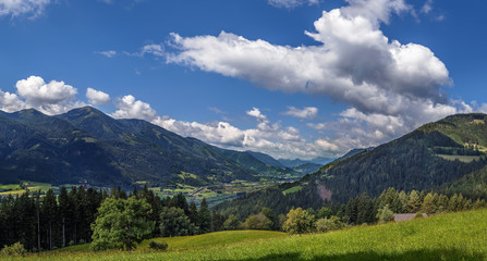 Obraz premium Panoramic view of valley, Austria