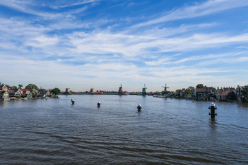 Wasser und Windmühlen, Amsterdam