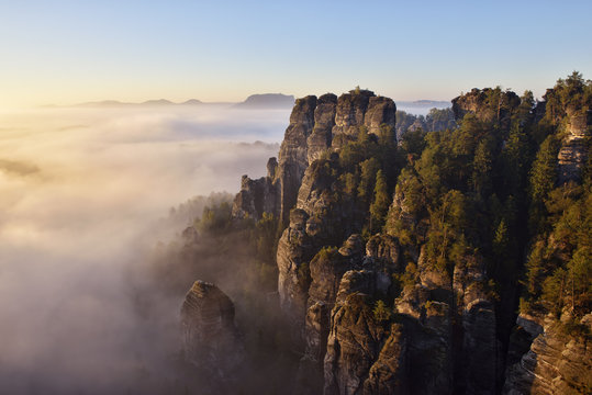 Bastei rock formation Grosse Gans, Saxon Switzerland National Park, Saxony, Germany