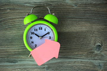Alarm clock with blank or empty adhesive note