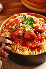 Spaghetti meatball