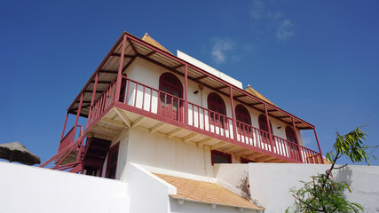 weight house