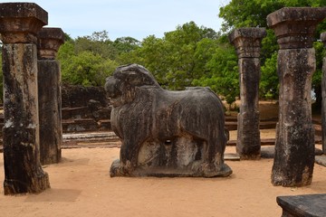 Fototapeta na wymiar Island Garden ruins, Polonnaruwa