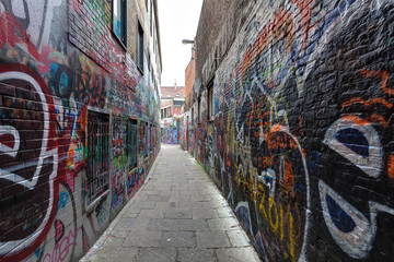 Ruelle aux graffitis à Gand -  Flandres 