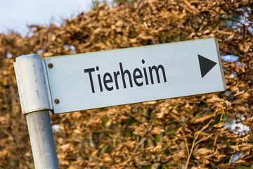 Schild 92 - Tierheim