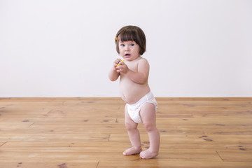 おむつの女の子
