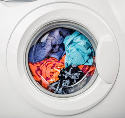 Washing machine with color clothes