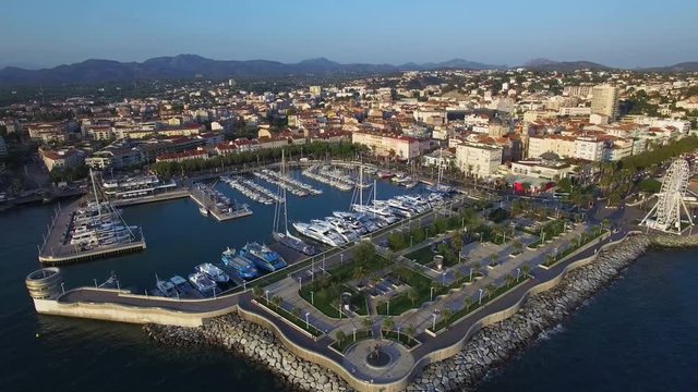 France, Var, Saint Raphael, old port, Quai Albert 1er (aerial view), 4K, UHD (3840X2160)