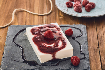 Panna cotta